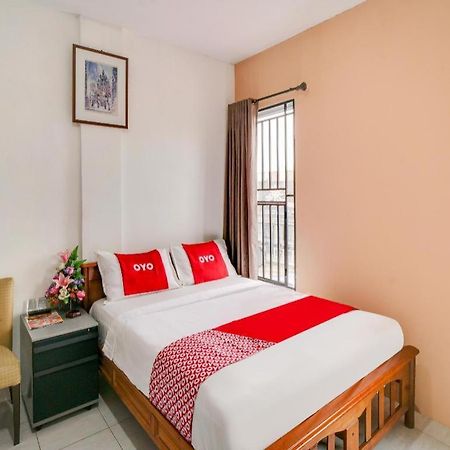 OYO 90024 Botania Homestay&Cafe Nongsa Zewnętrze zdjęcie
