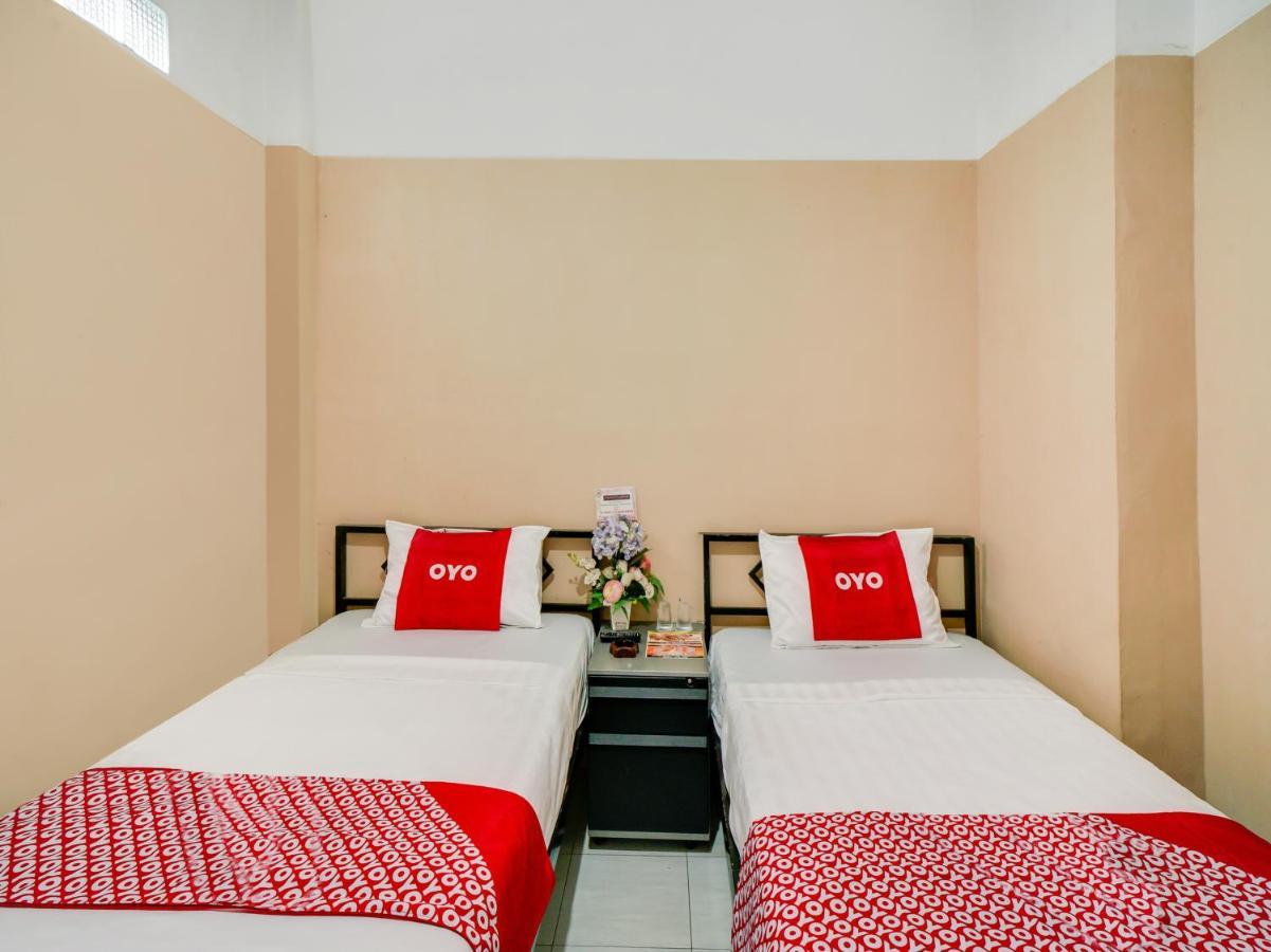 OYO 90024 Botania Homestay&Cafe Nongsa Zewnętrze zdjęcie