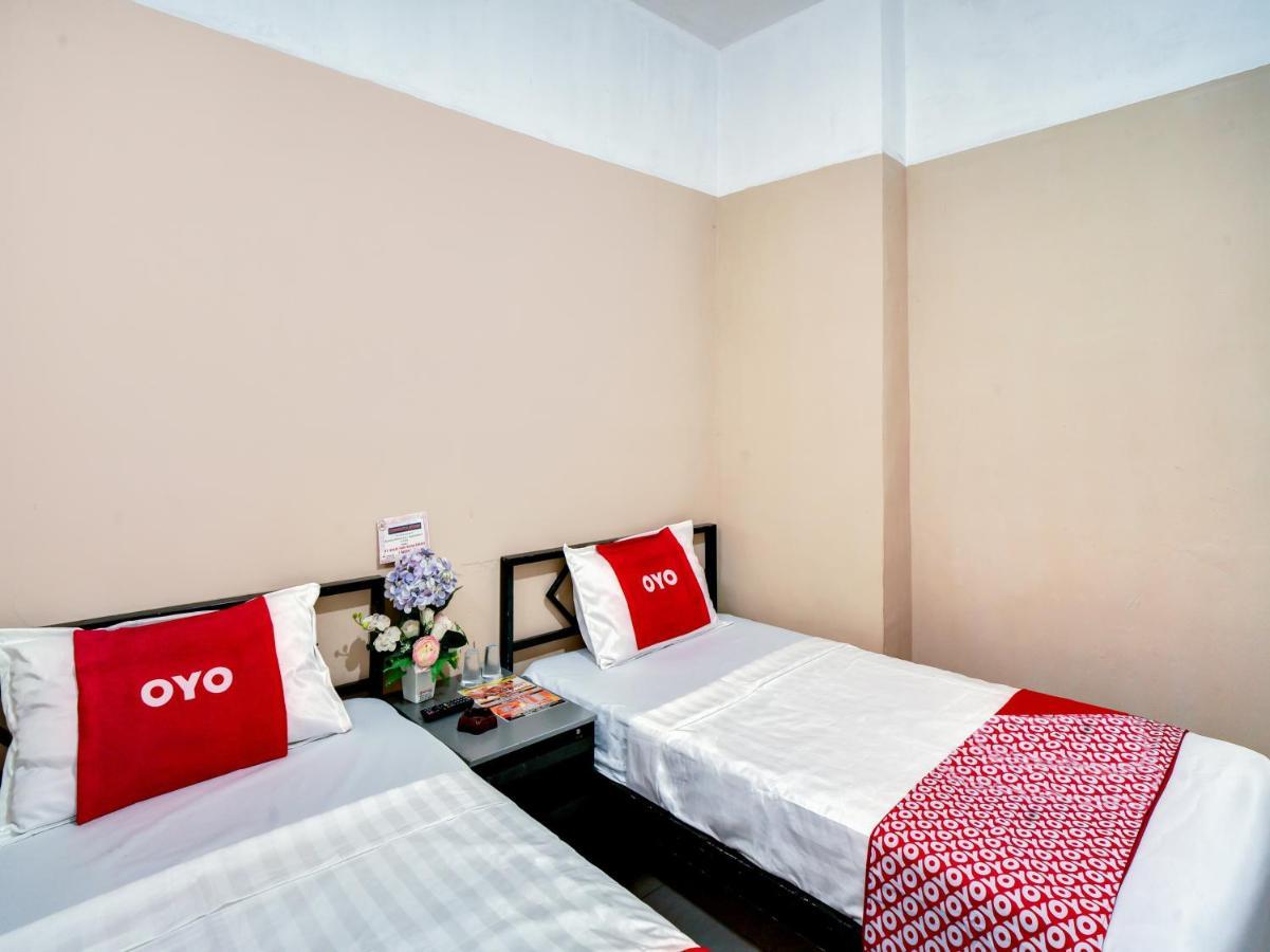 OYO 90024 Botania Homestay&Cafe Nongsa Zewnętrze zdjęcie