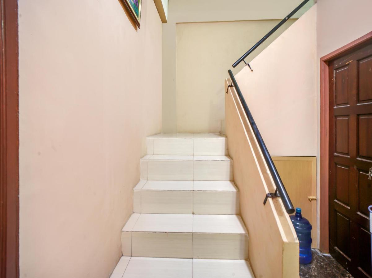 OYO 90024 Botania Homestay&Cafe Nongsa Zewnętrze zdjęcie