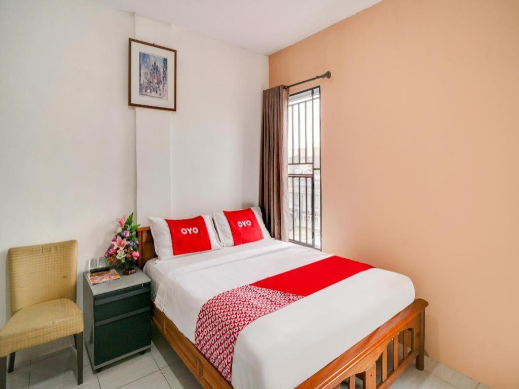 OYO 90024 Botania Homestay&Cafe Nongsa Zewnętrze zdjęcie